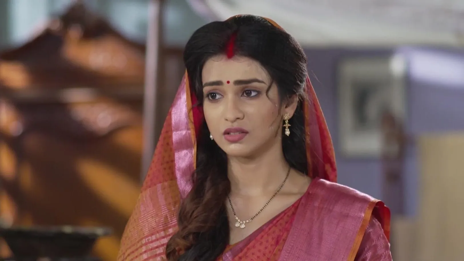 Manas's Grandmother Supports Madhu 8th April 2024 Webisode
