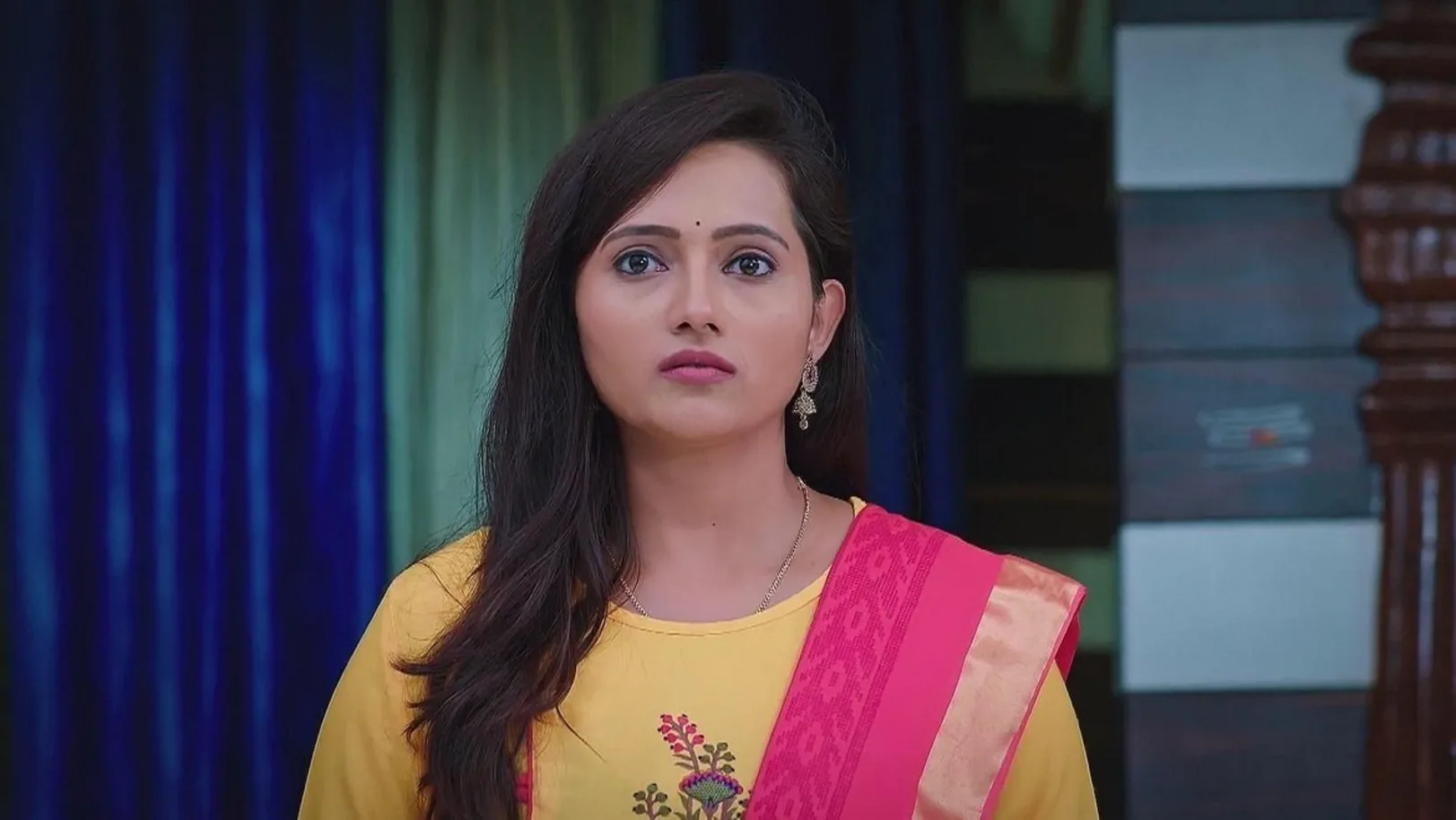 Radha Worries about Being Exposed 17th April 2024 Webisode