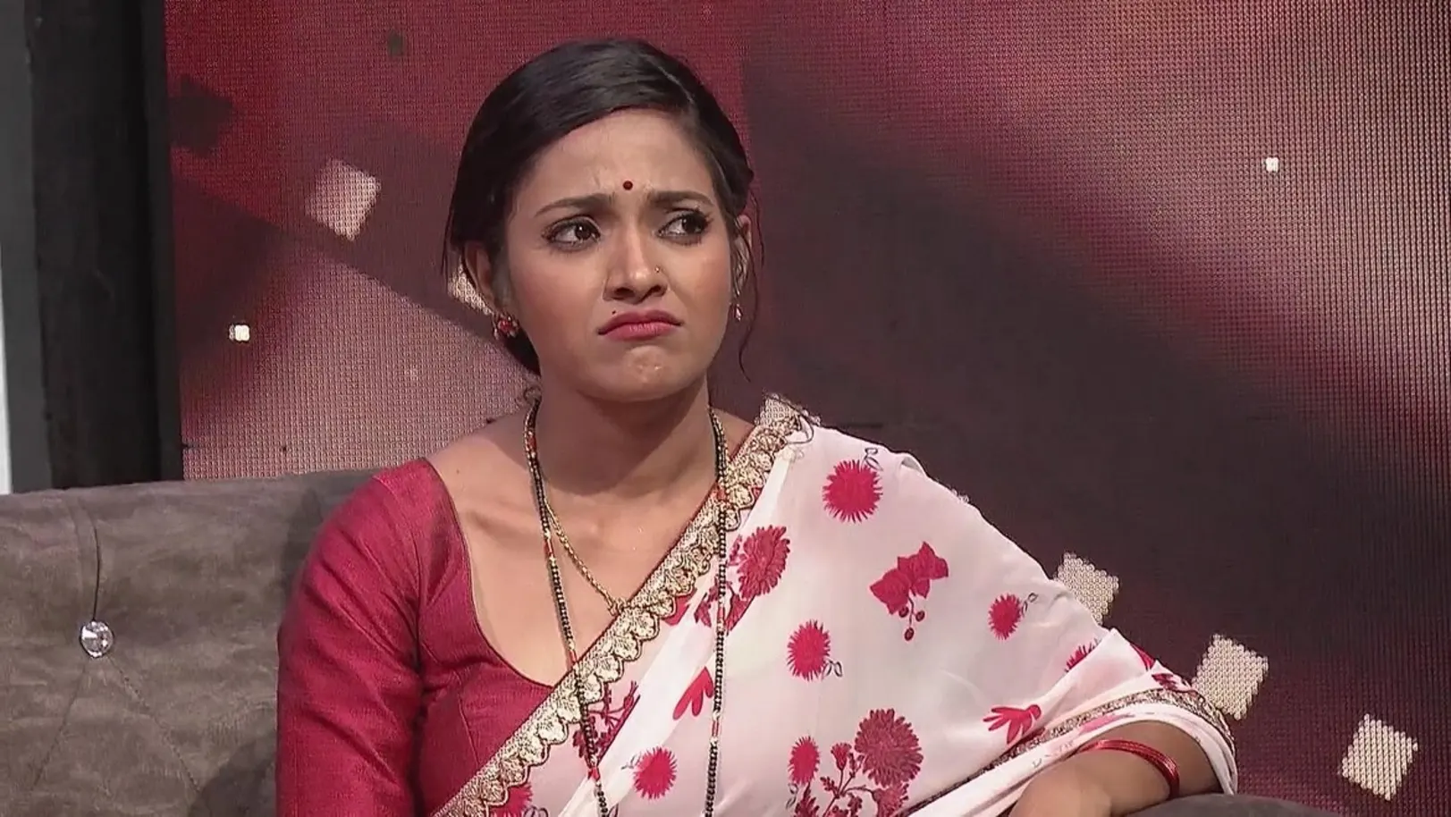Nirosha Reprises Malashri's Role as Nandini 
