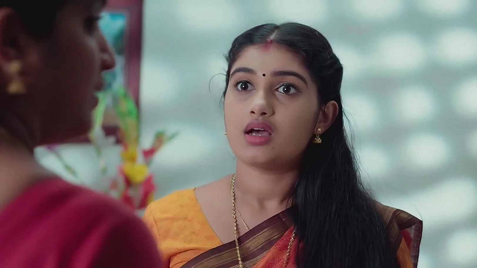 Sanju Is Shocked to See Lakshmi 25th April 2024 Webisode