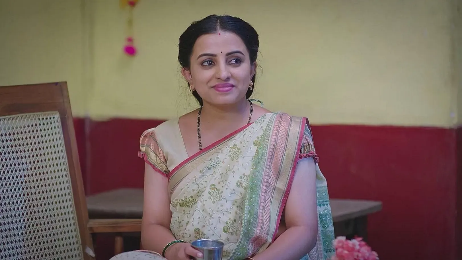 Vijaya Spoils Shravani's Happiness 2nd May 2024 Webisode