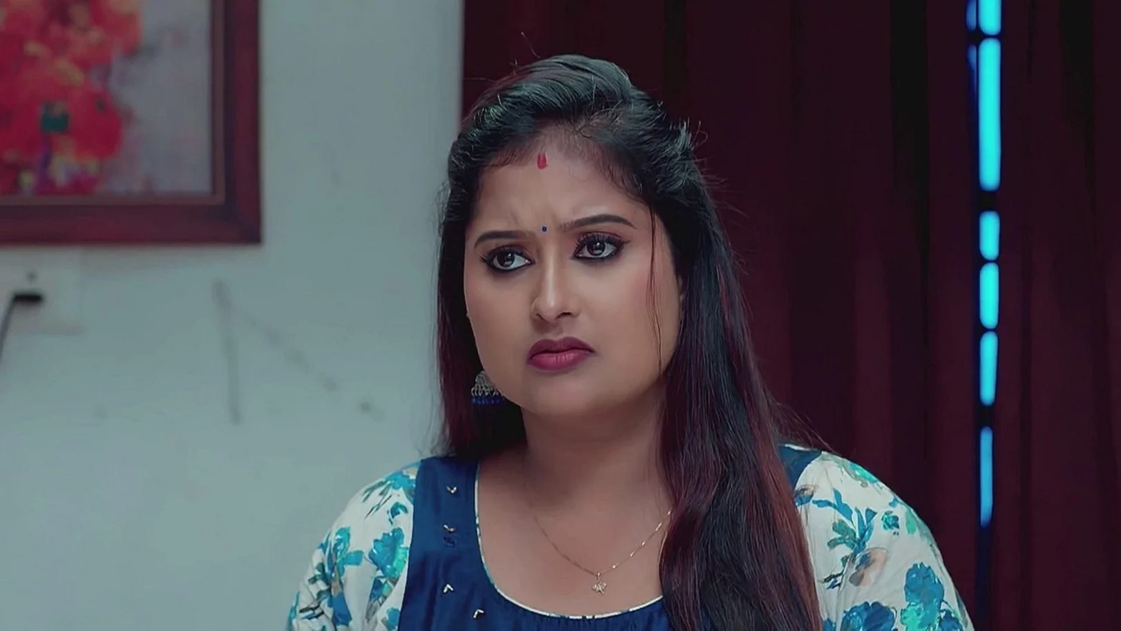 Swathi Shares Her Grief with Gangadharan 3rd May 2024 Webisode