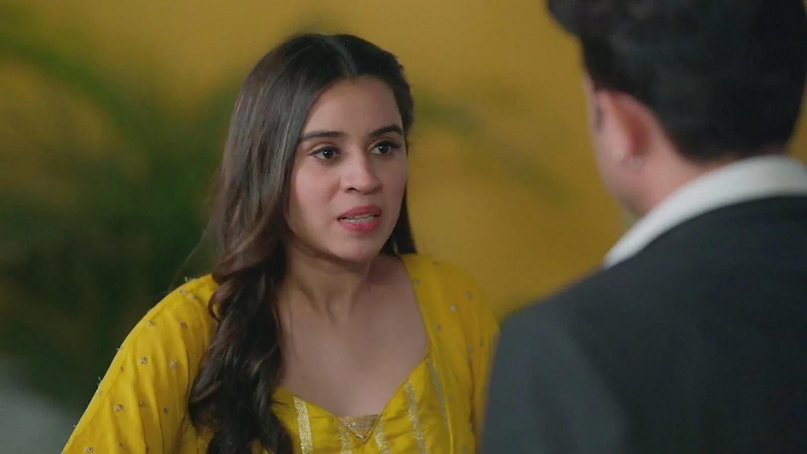 Radhika's Hunch about Manan 10th May 2024 Webisode