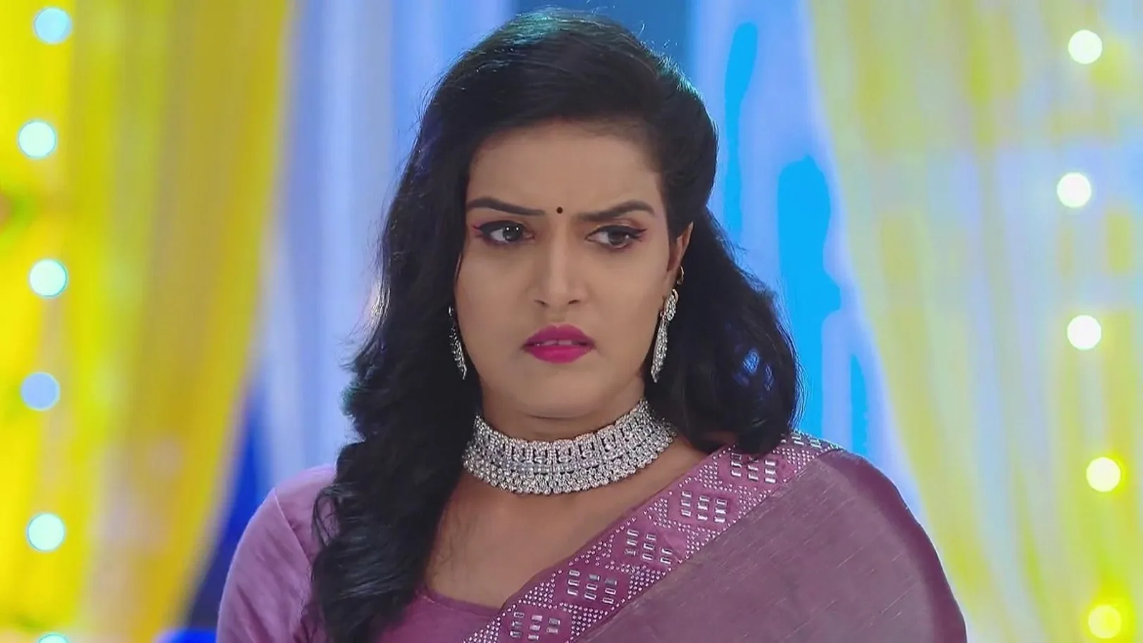 Rekha Defends Sita 14th June 2024 Webisode