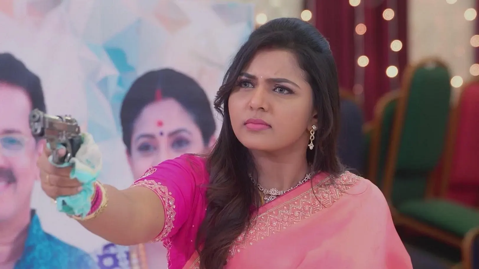 Riya Shoots Abhirami 19th June 2024 Webisode