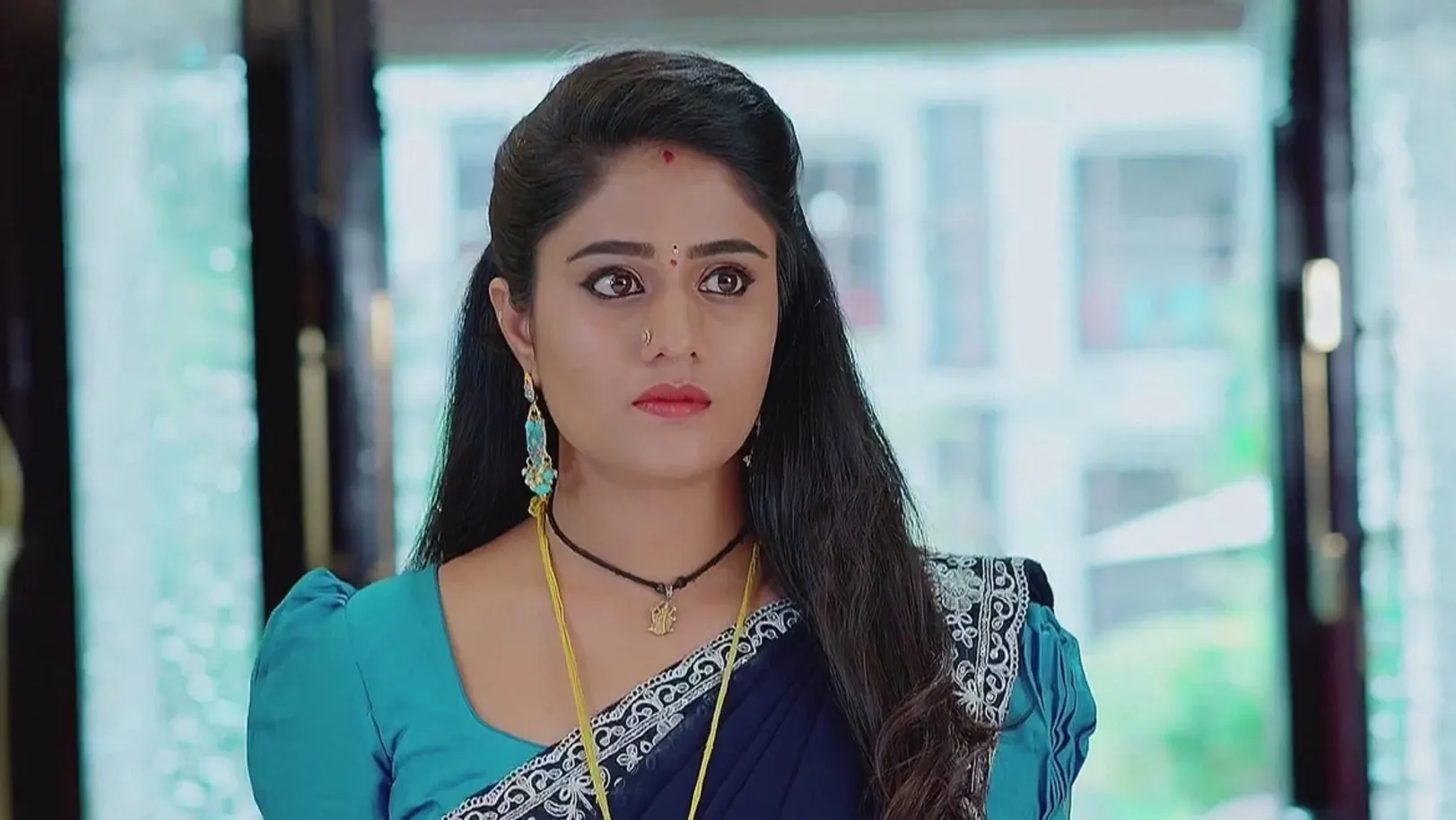 Kaushiki Questions Jagadhatri as Her Phone Rings 25th June 2024 Webisode