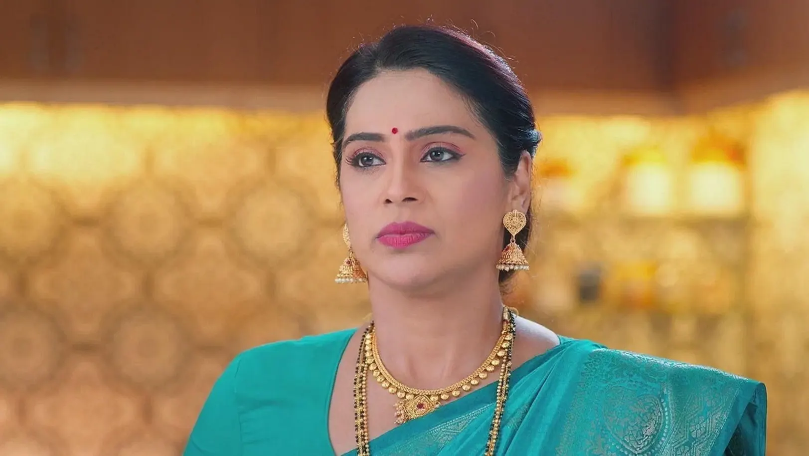 Vandana Gets Enraged with Divya 24th June 2024 Webisode