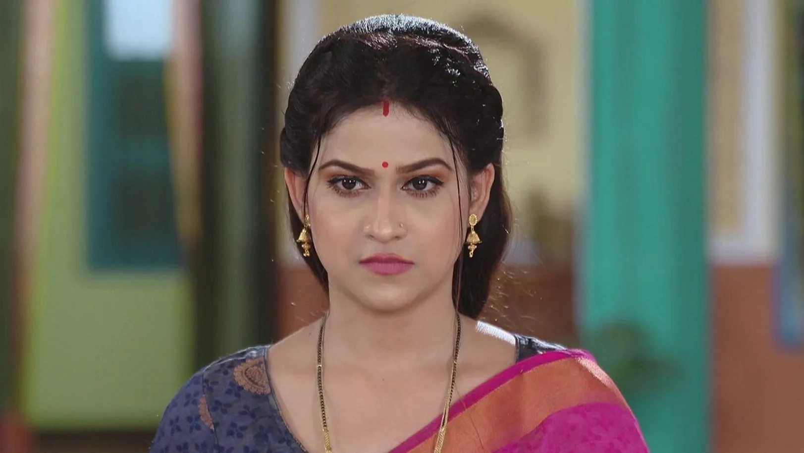 Madhu Plans to Help Manas 5th July 2024 Webisode