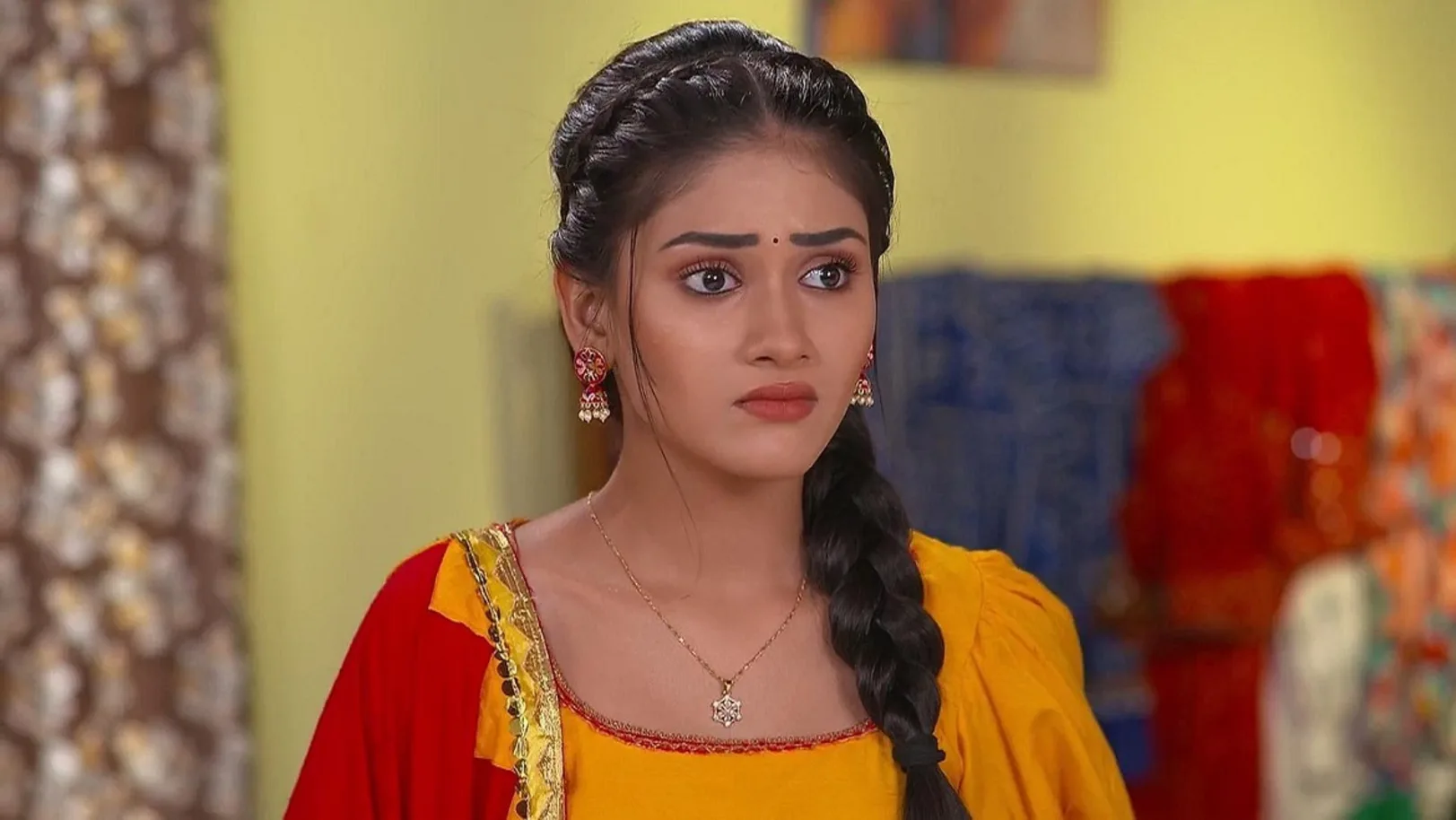 Sumitra Manipulates Lakshmi 5th July 2024 Webisode