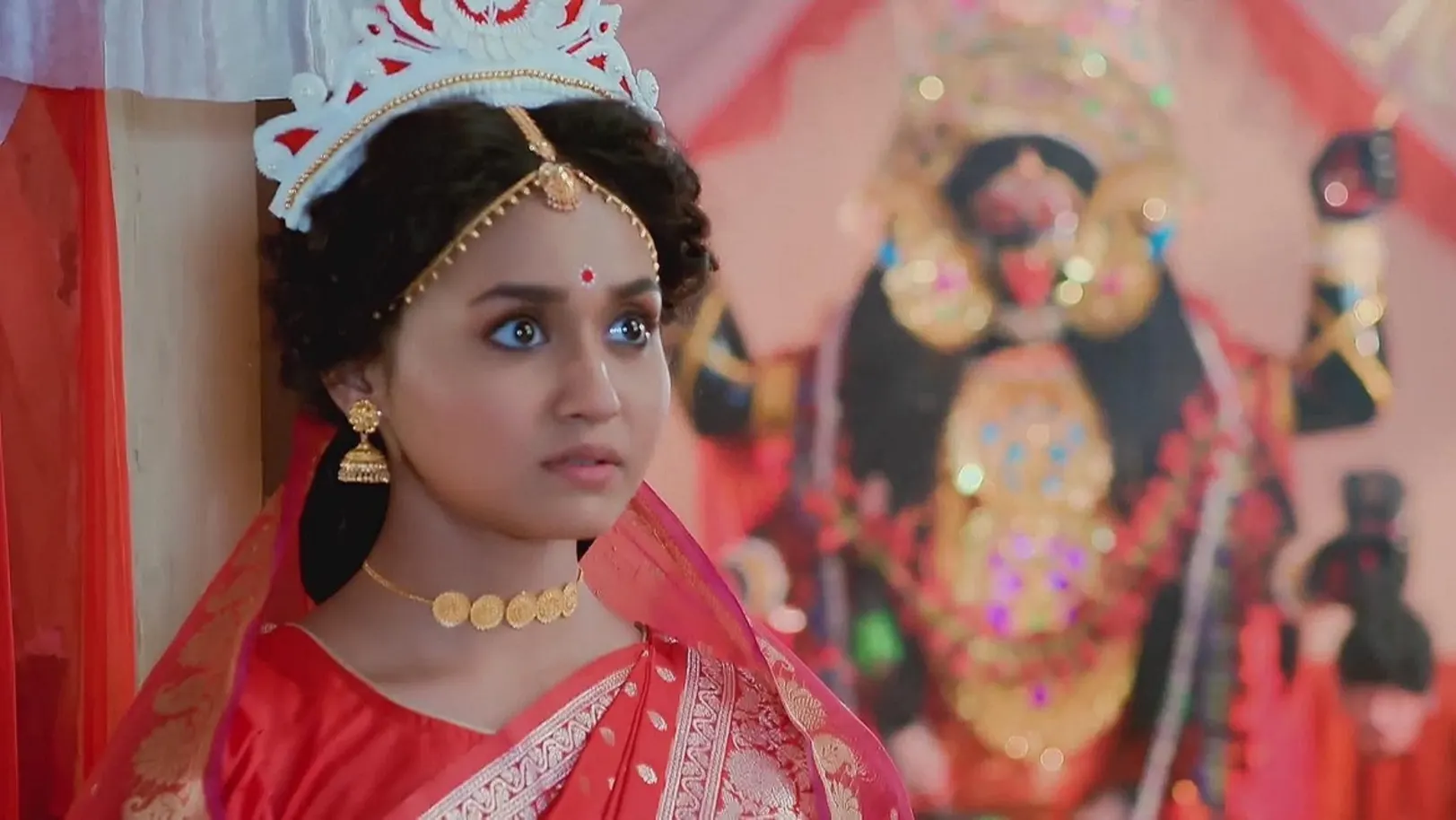 Moyna Presents Some Conditions before the Wedding | Puber Moyna 