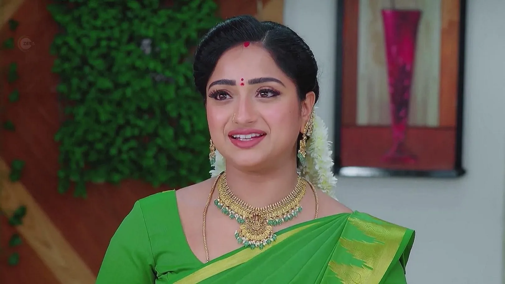 Trinayani Begins Her Puja 4th July 2024 Webisode