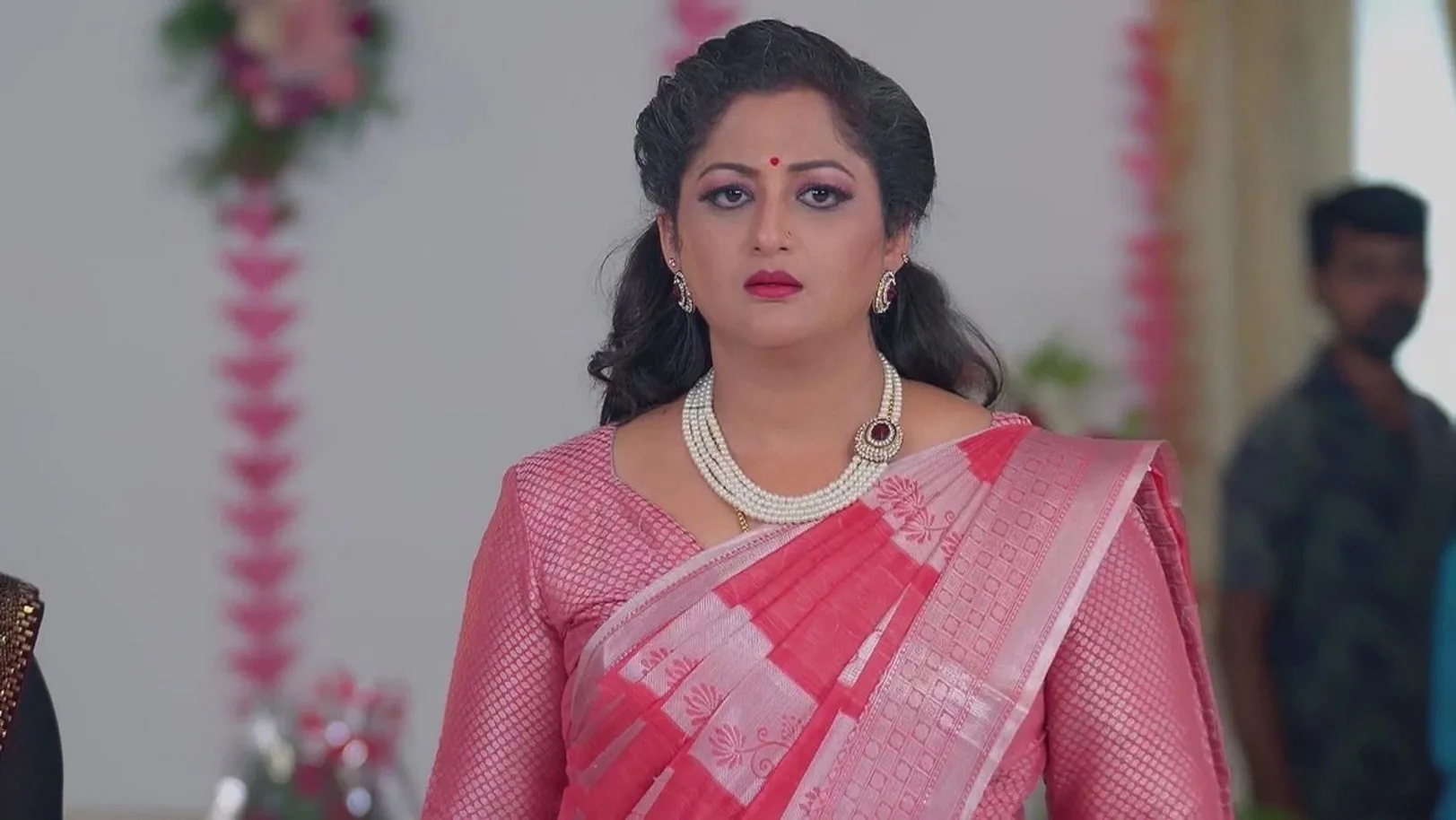 Madhumitha Waits to Apologise to Goutham 5th July 2024 Webisode