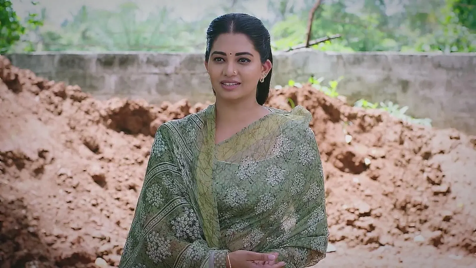 Lalita Meets Bhavana 15th July 2024 Webisode