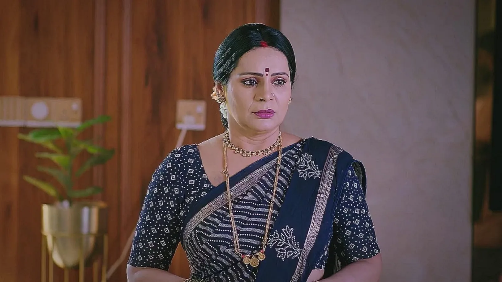 Javare Gowda Worries about Siddu's Marriage | Lakshmi Nivasa 