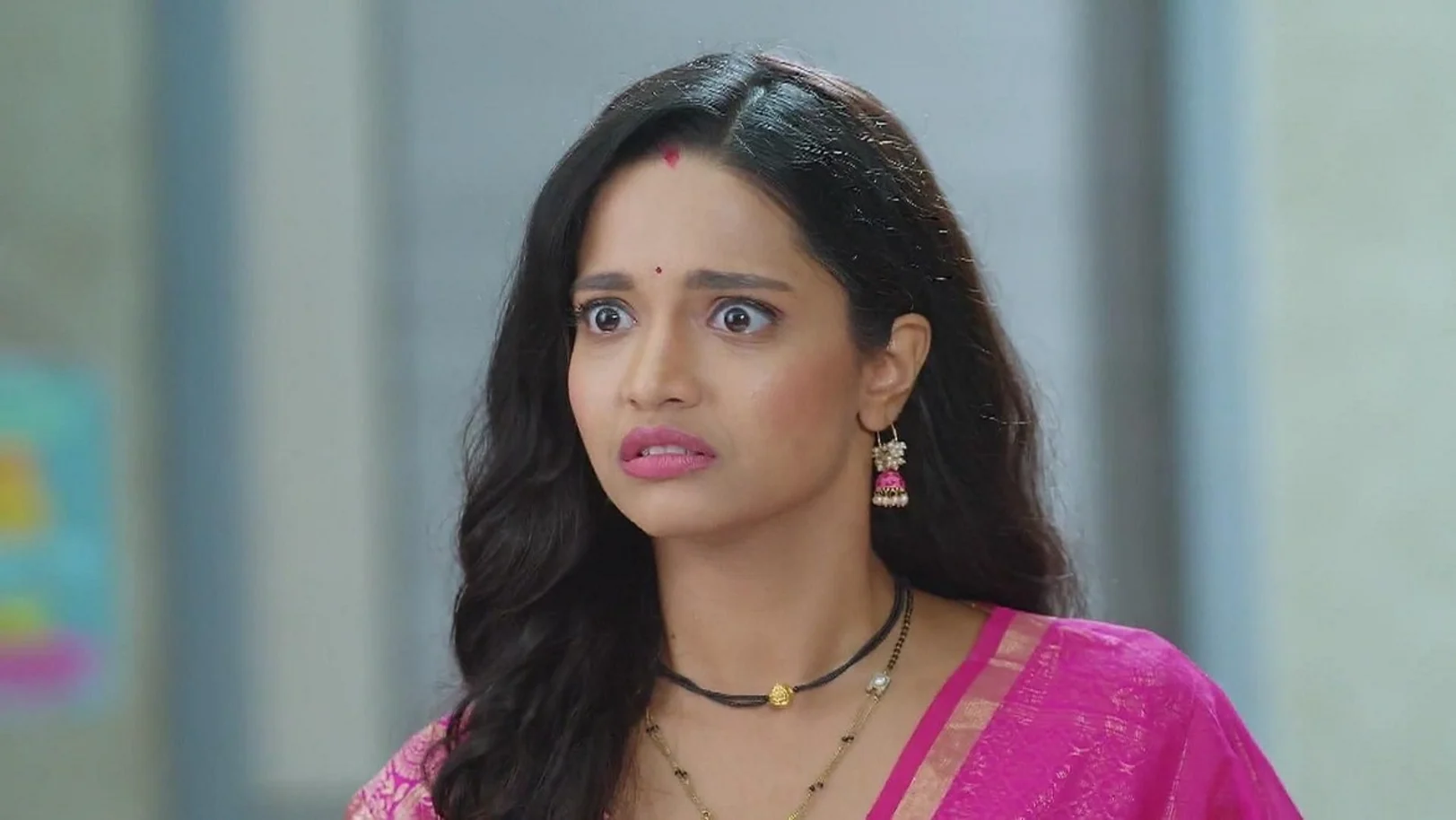 AJ Is Puzzled to See Shweta Home 18th July 2024 Webisode
