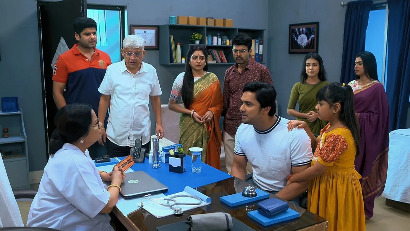 Parna Recalls Her Past | Neem Phooler Madhu | Promo