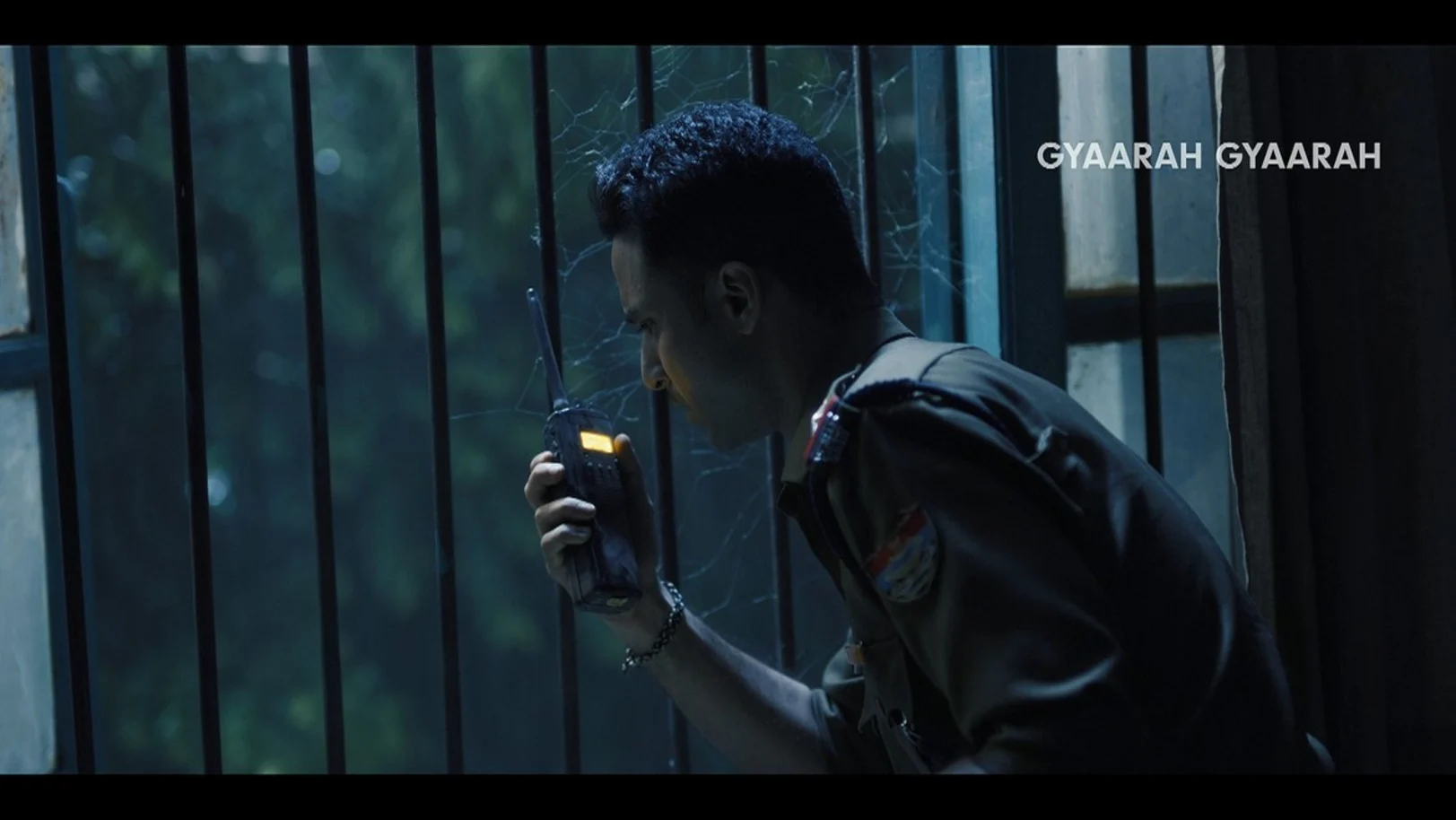 Gyaarah Gyaarah | Shaurya, the Ideal Cop from the 1990s