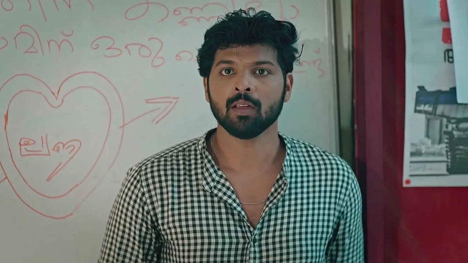 Shyam Hides His Love from Varsha | Manathe Kottaram 