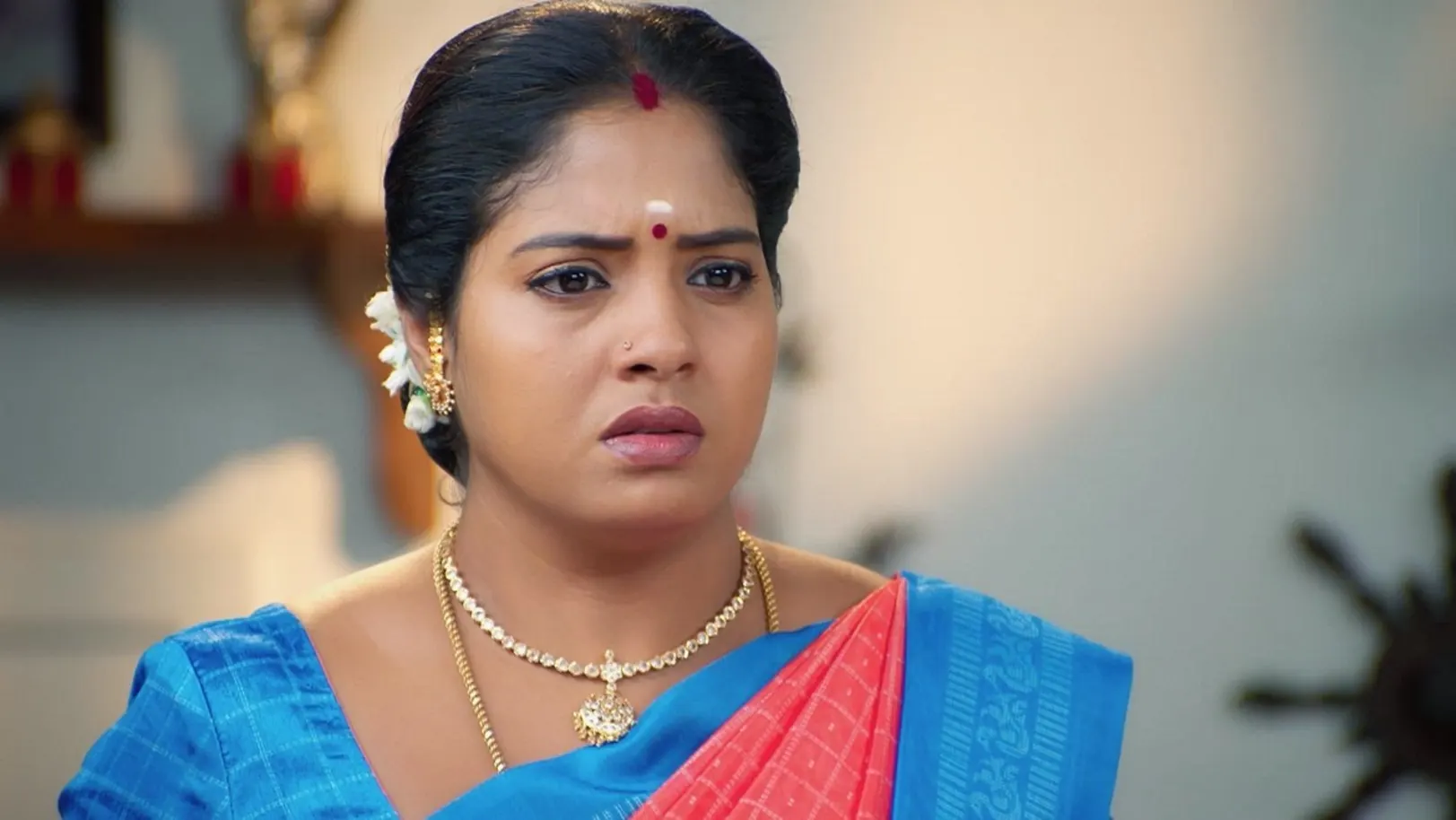 Sandhya Raagam - 18 August, 2024