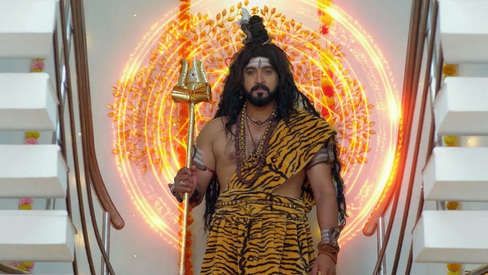 Ninaithale Inikkum - August 25, 2024 - Episode Spoiler