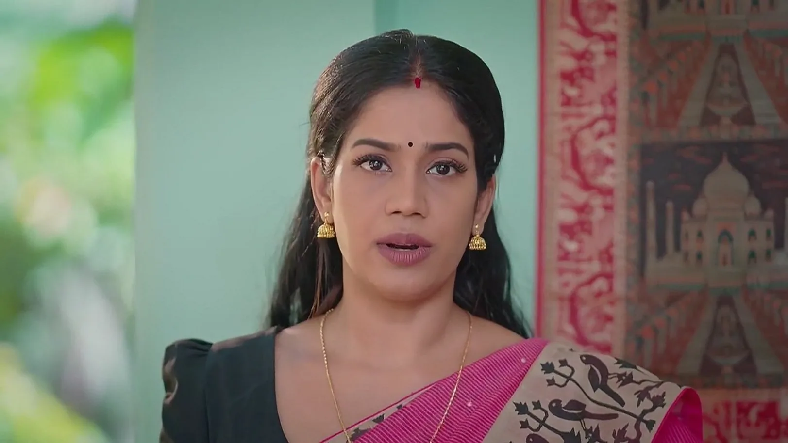 Varsha Pleads with Vasantha | Manathe Kottaram 