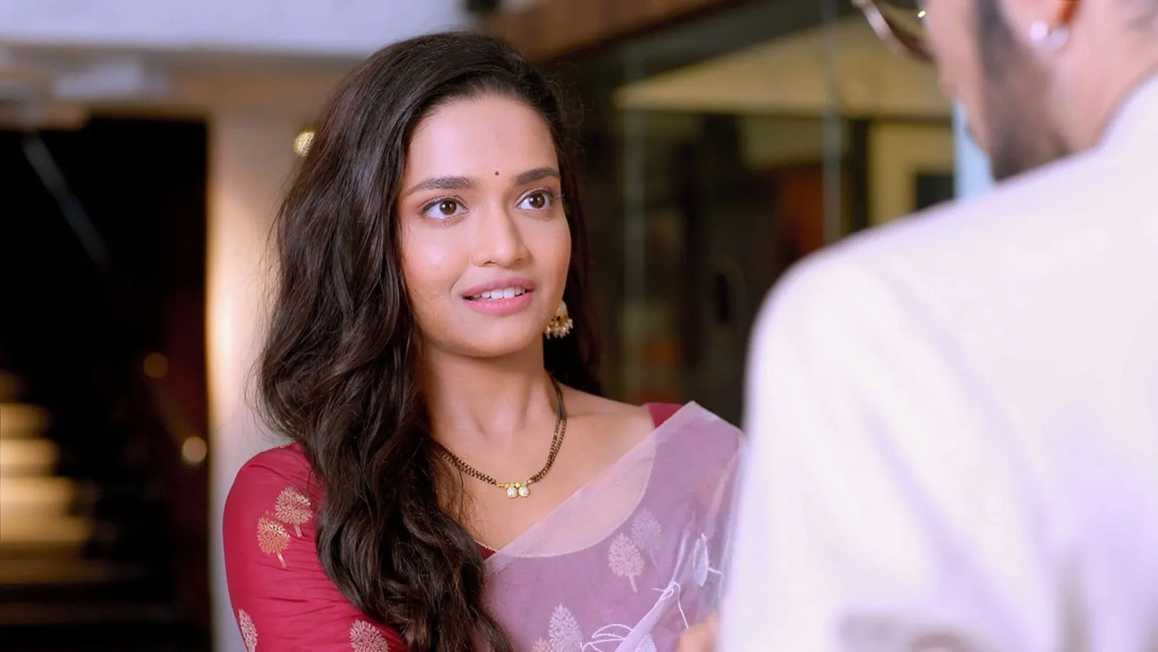 Will AJ Befriend Leela? | Navri Mile Hitlerla | Promo