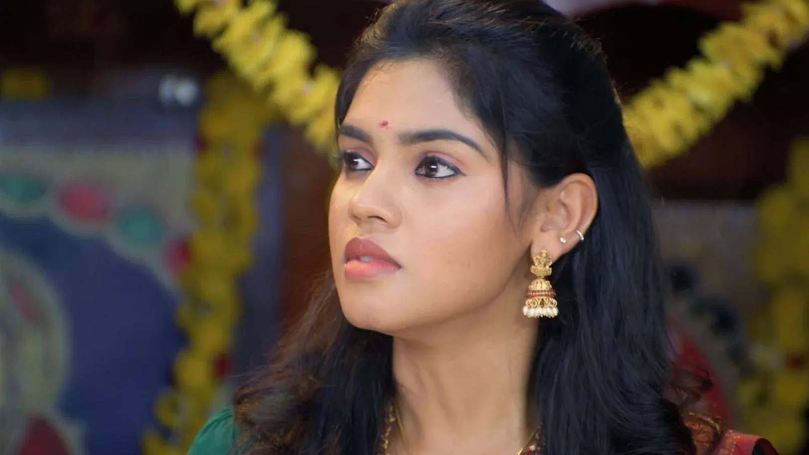 Sandhya Raagam - 17 September, 2024