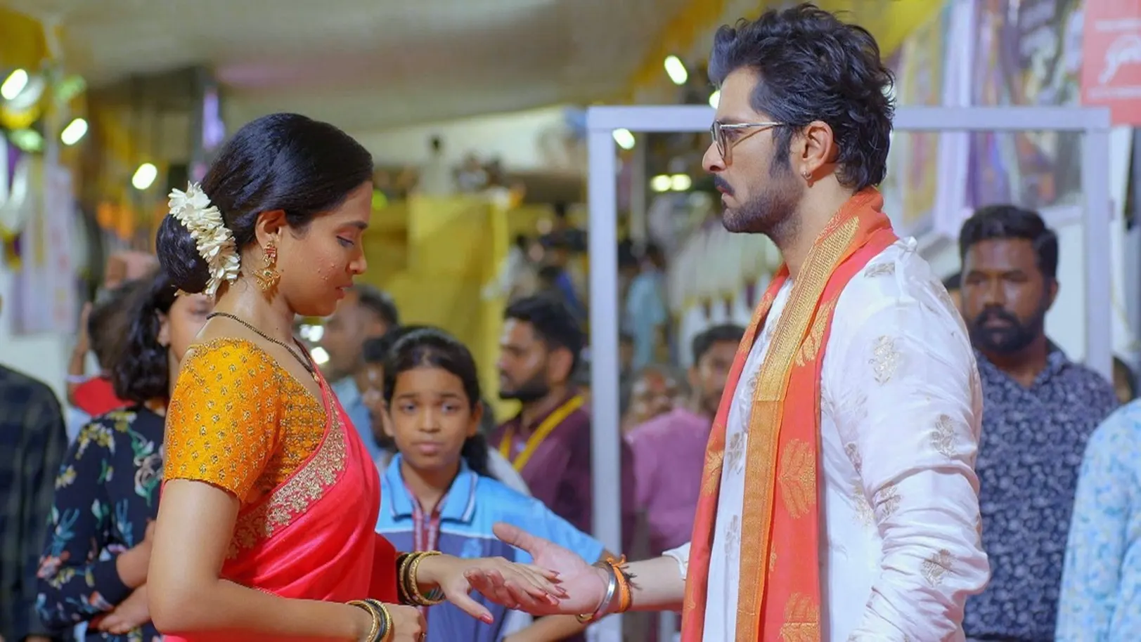 Leela Realises Her Love for AJ | Navri Mile Hitlerla | Promo