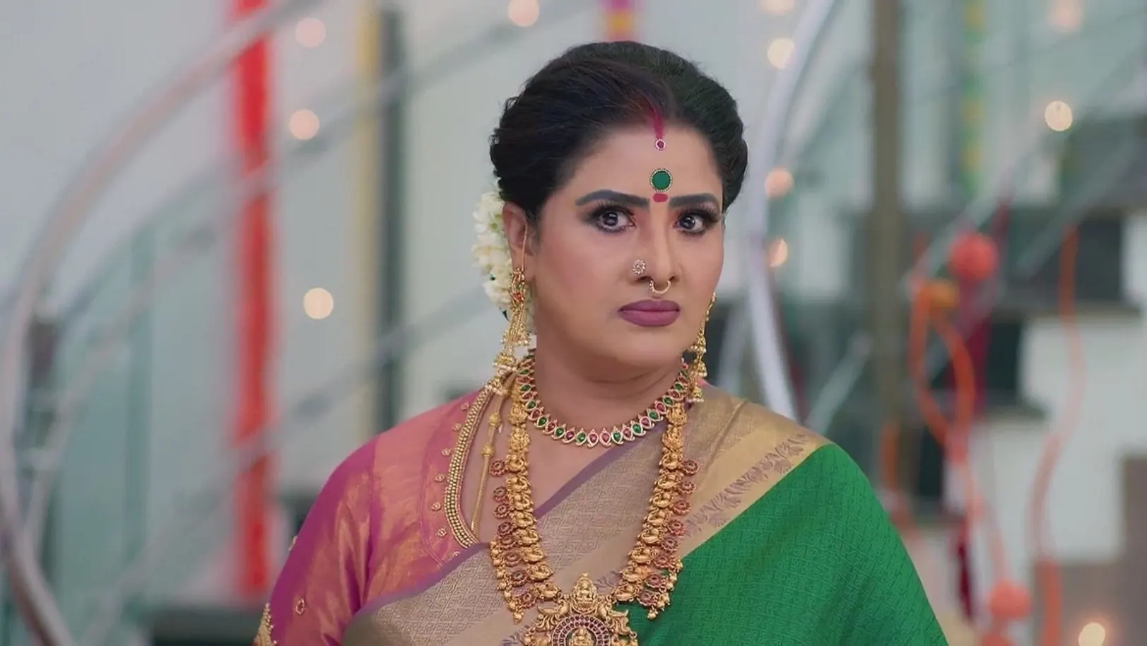 Vedhanayagi Humiliates Velan's Family 26th September 2024 Webisode