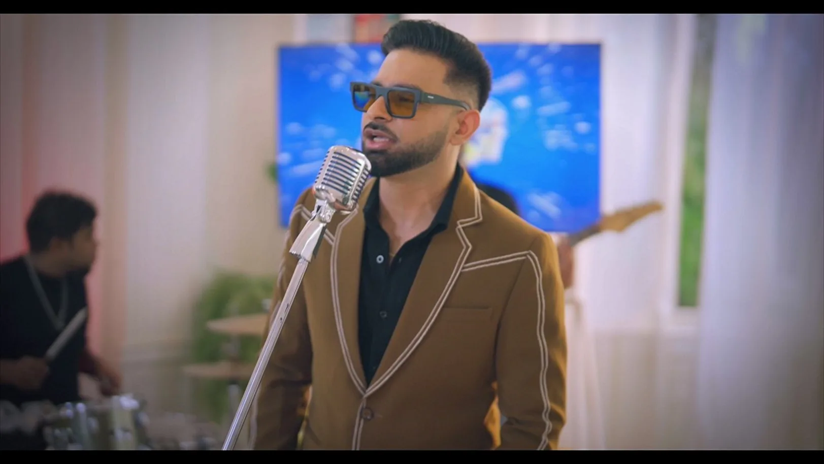 A Mix of Bollywood and Punjabi Songs | Music Te Masti | Promo
