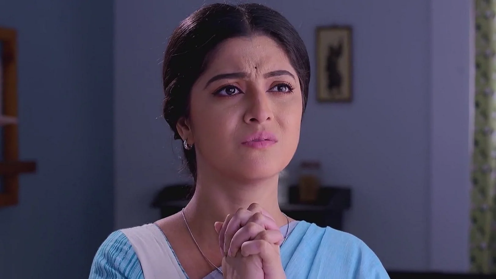 Shyamoli Worries about Aniket | Mana Rahigala Tumarithare 