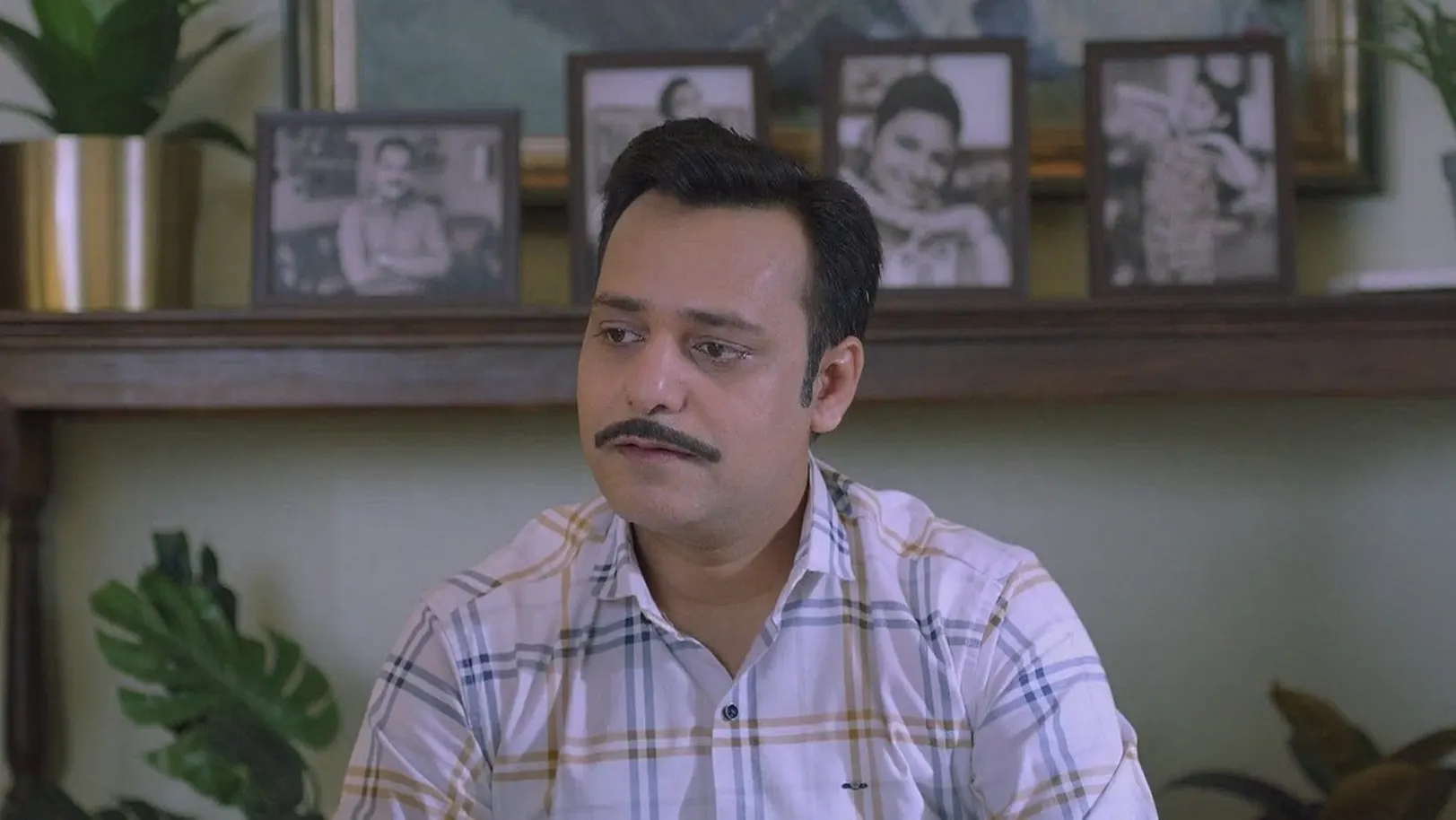 A Few Viewers Visit 'Hamara Parivar' 26th October 2024 Webisode