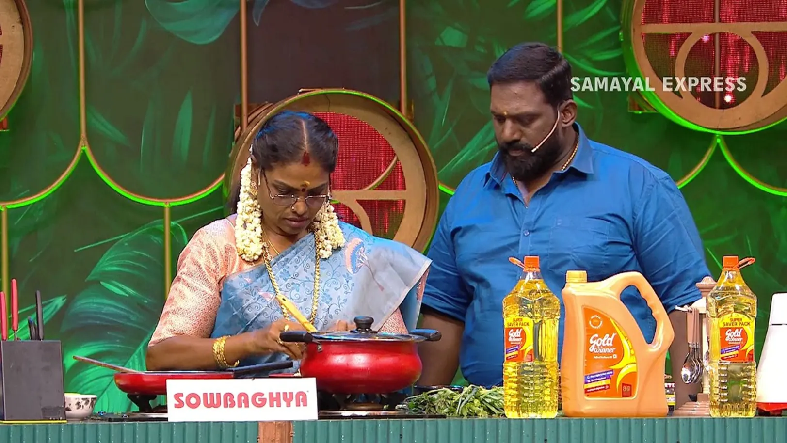 Priyanka Competes with Rajalakshmi | Samayal Express | Promo