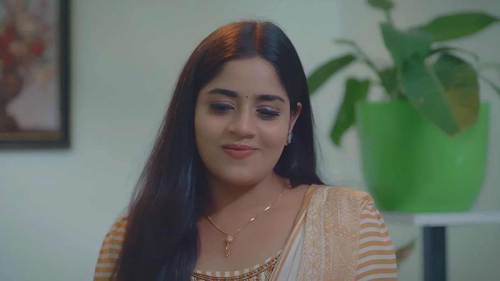 Muthassan Stops Devika 31st October 2024 Webisode
