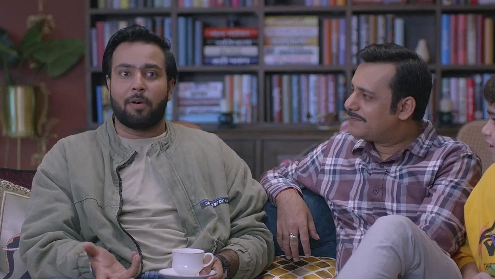 Ketki and Sunny Visit 'Hamara Parivar' | Hamara Parivar 