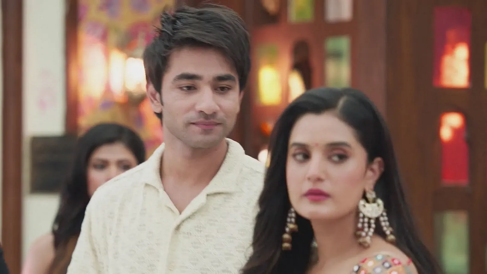 Reet's Farewell Makes Her Family Emotional | Jaane Anjaane Hum Mile Reet's Farewell Makes Her Family Emotional | Jaane Anjaane Hum Mile