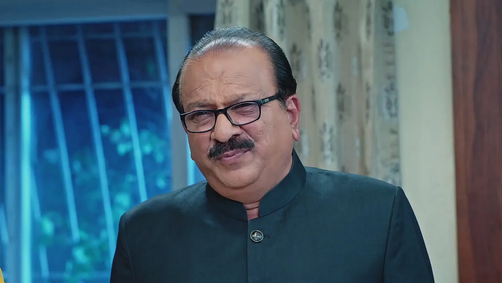 Sashibala Reveals How She Foiled Navneet’s Plan - Mannat Sashibala Reveals How She Foiled Navneet’s Plan - Mannat