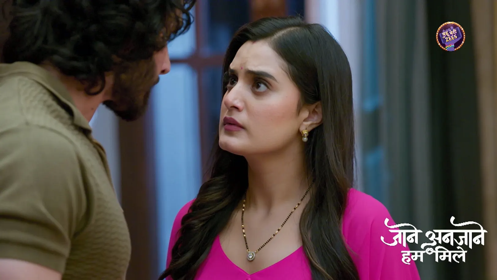 The Police Arrive to Arrest Riddhi and Kanchan - Bahu Beti Aur ZEE5 Episode 80