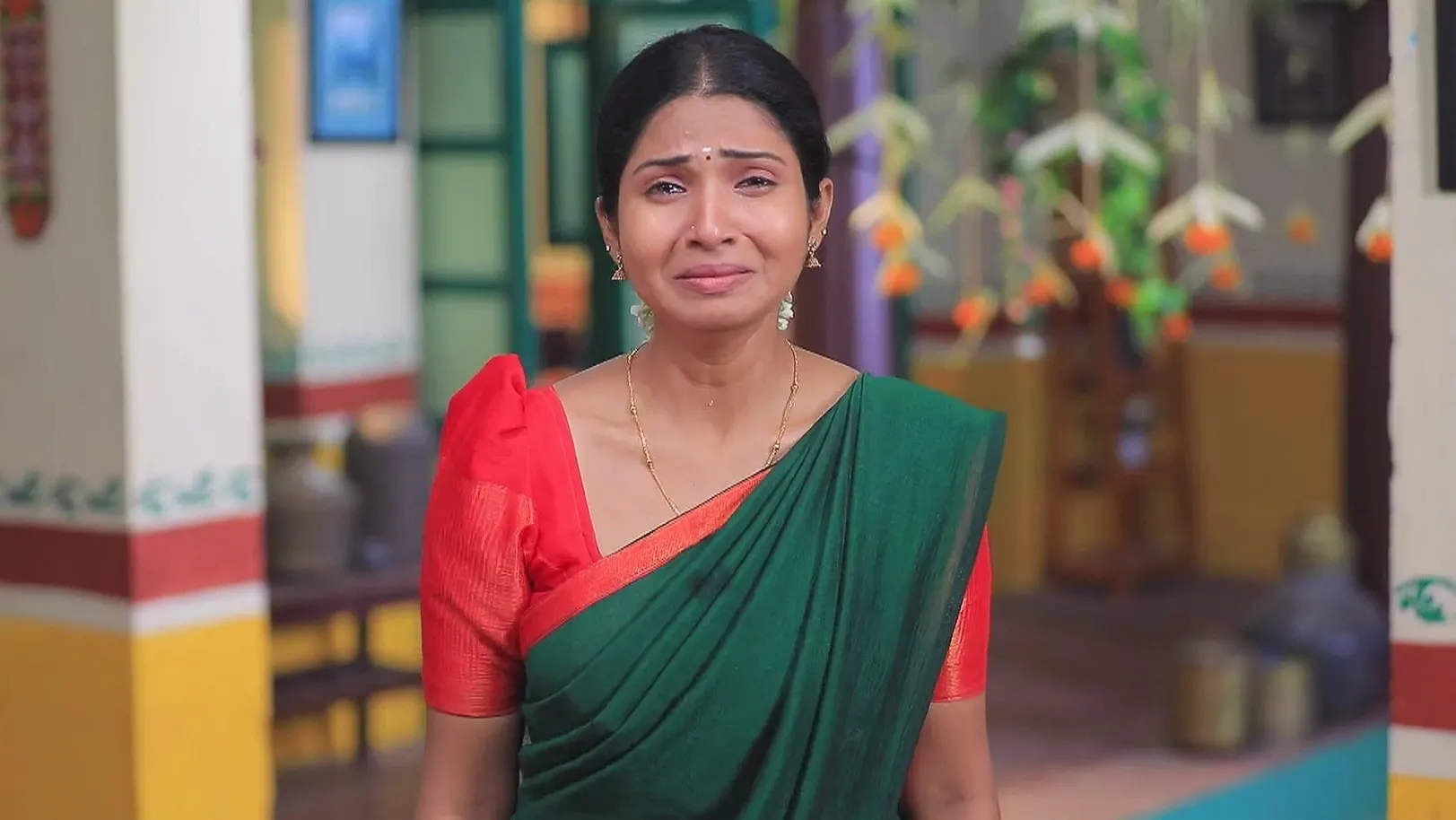 Raja Sundaram's Decision Shocks Vanathi - Manasellam 