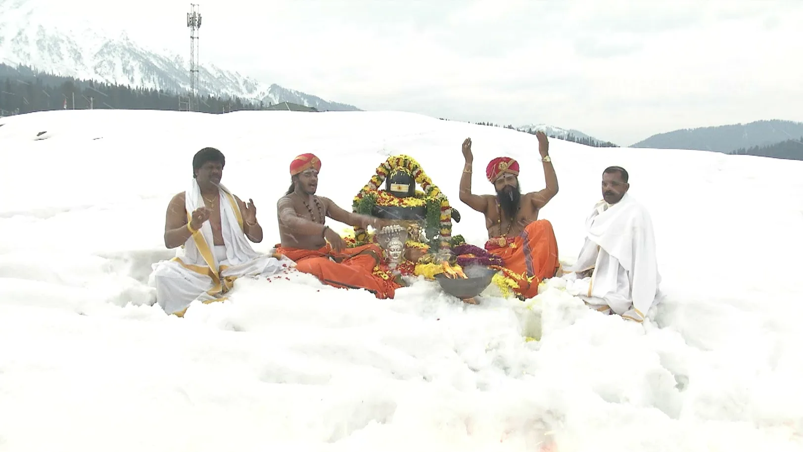 Lord Shiva Is Worshipped Amidst the Snow - Maharishi Vaani - Promo