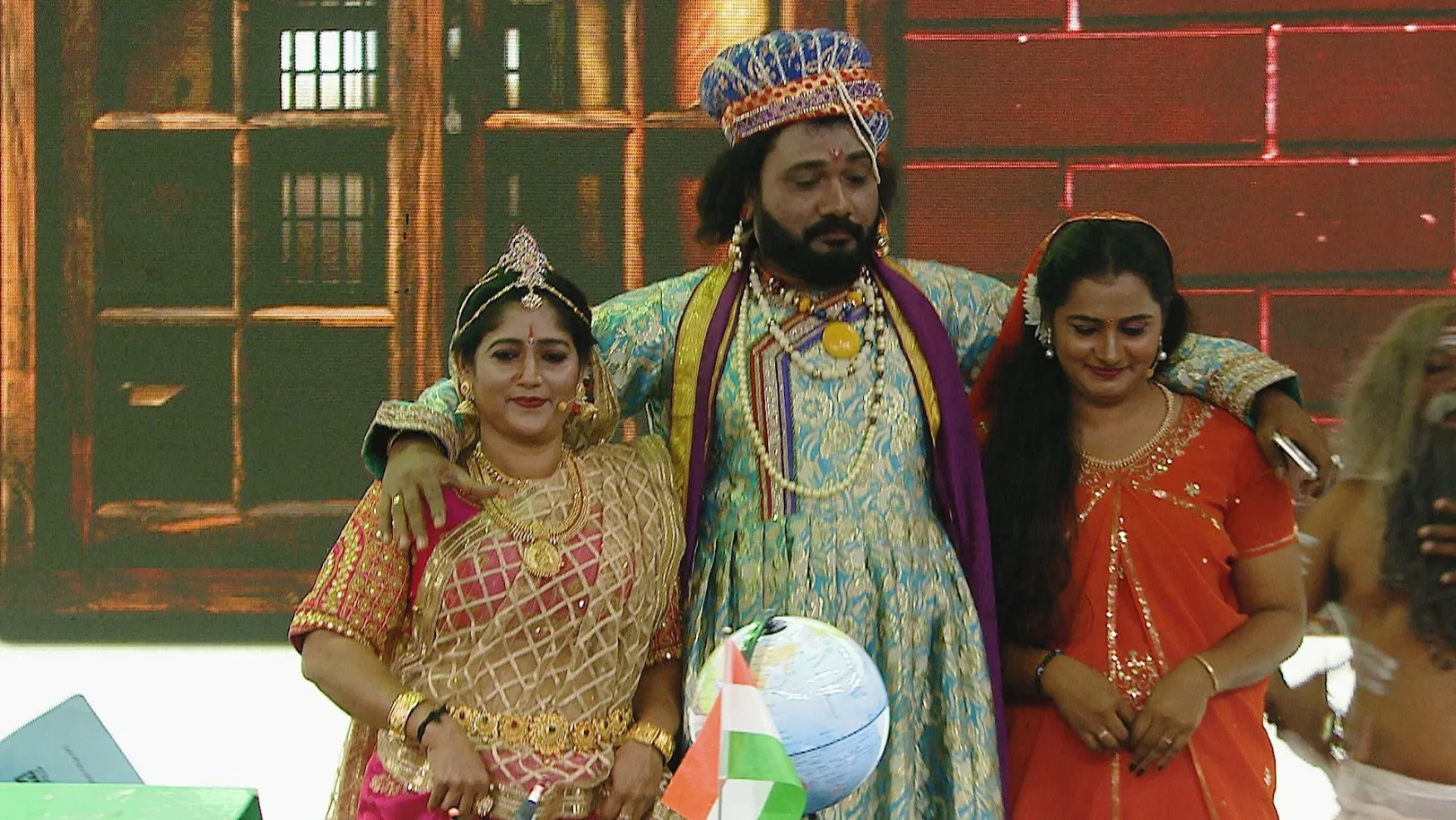 Comedy Skit Depicting a Drama Troupe - Zee Keralam Super Show - Promo