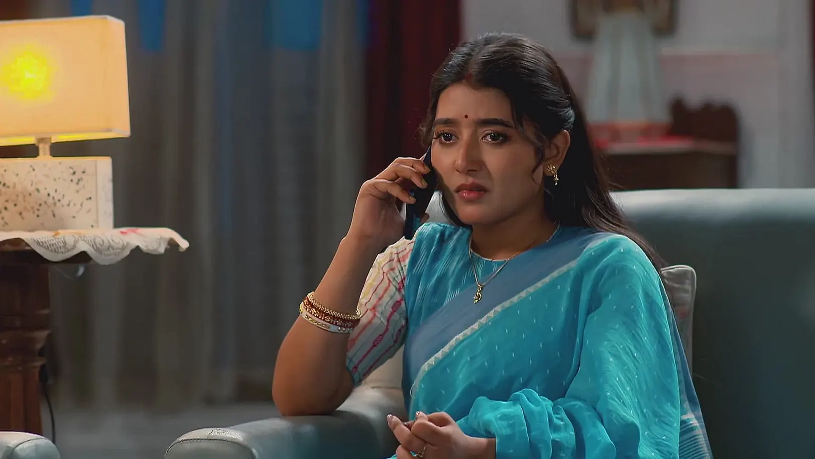 Rai Discusses Nilu with Mishti - Mithijhora 