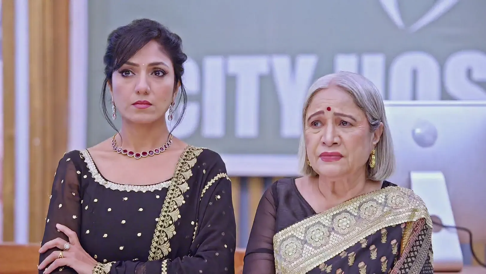 Malishka Feels Jealous after Hearing Rishi's Words - Bhagya Lakshmi 