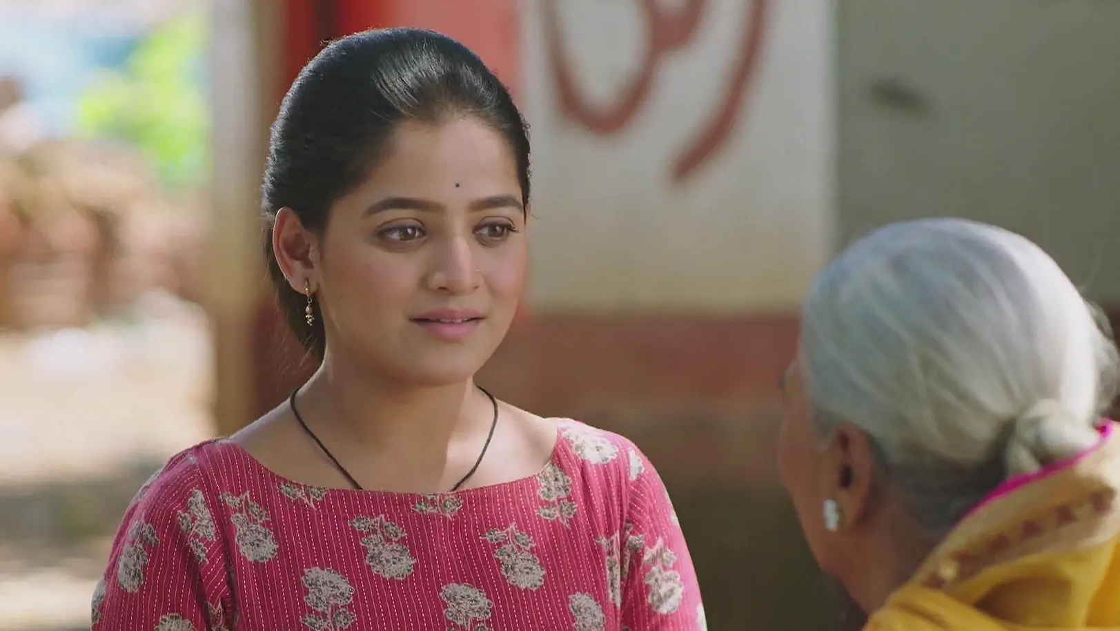 Paaru and Ganu Stay With an Old Lady - Paaru 