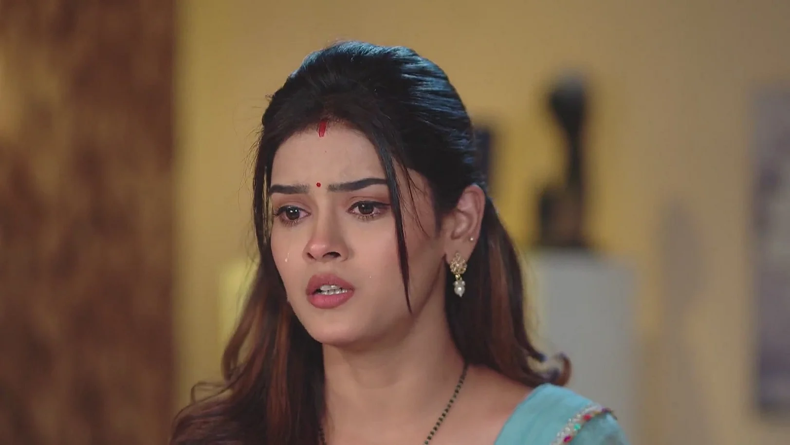 Rekha Tries to Prove Her Innocence 4th April 2025 Webisode