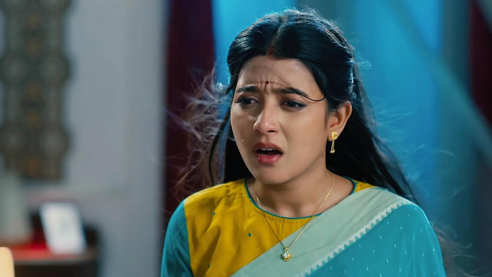 Anirban Is Accused of Molestation - Mithijhora - Promo