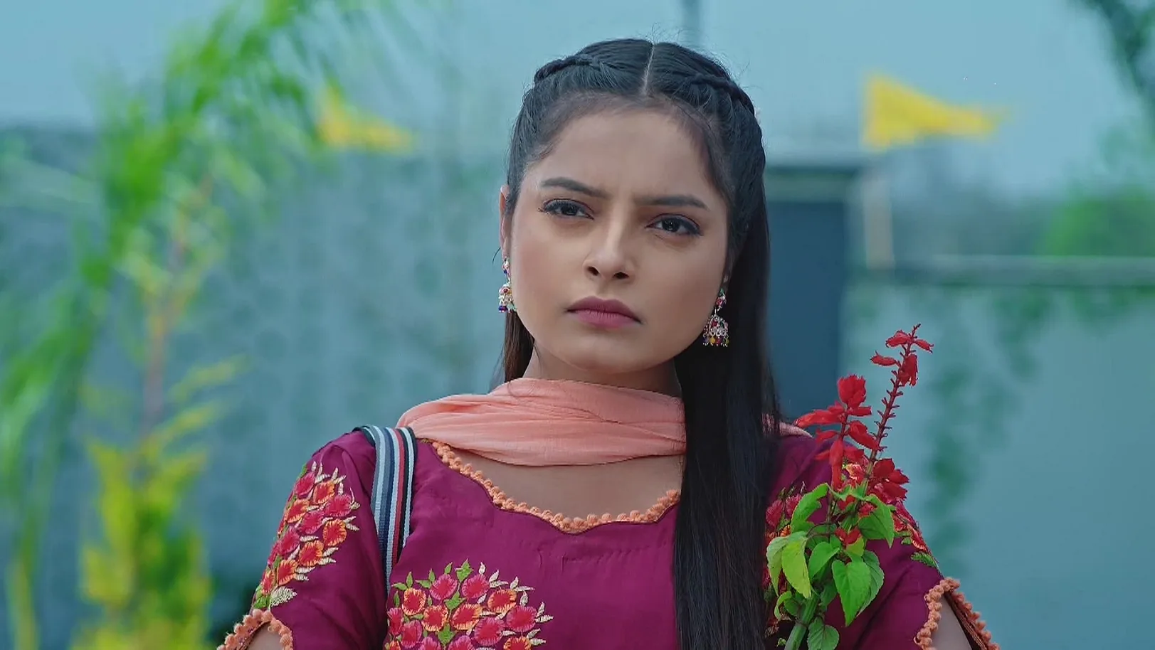 Nimmo Mocks Kashni's Dreams - Heer Tey Tedhi Kheer 