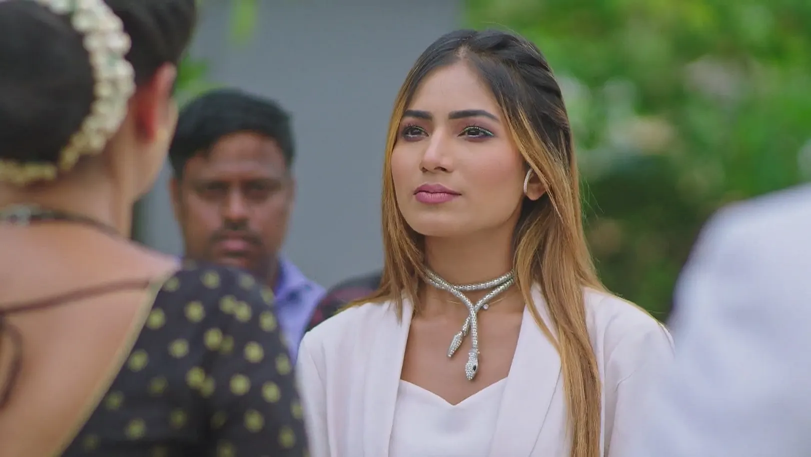 Ahilya Devi's Reply To Disha's Threat - Paaru 