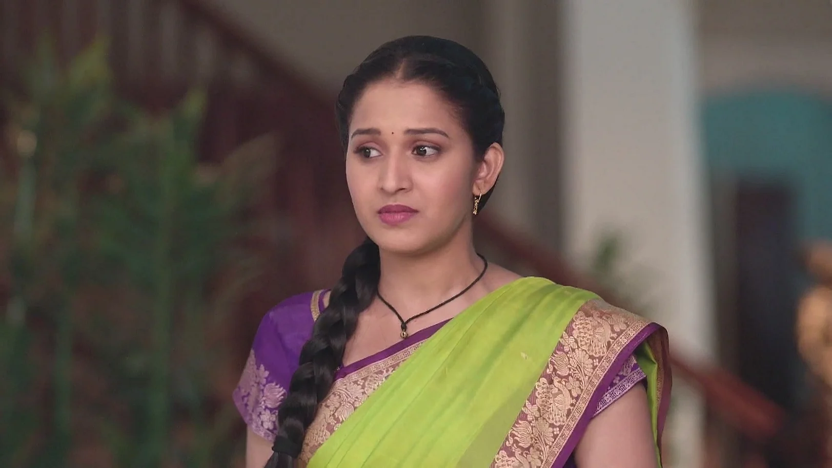 Meera Serves the Neem Chutney to Everyone - Tula Japnar Aahe 