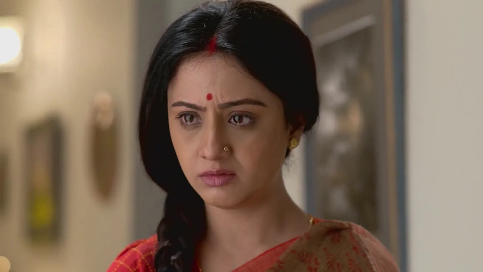 Sulakshana Throws the Sweets She Made - Duggamoni O Bagh Mama 